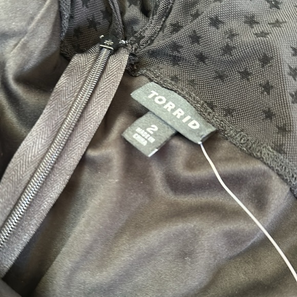 Black Star Mesh & Premium Ponte Peplum Top - Picture 7 of 9